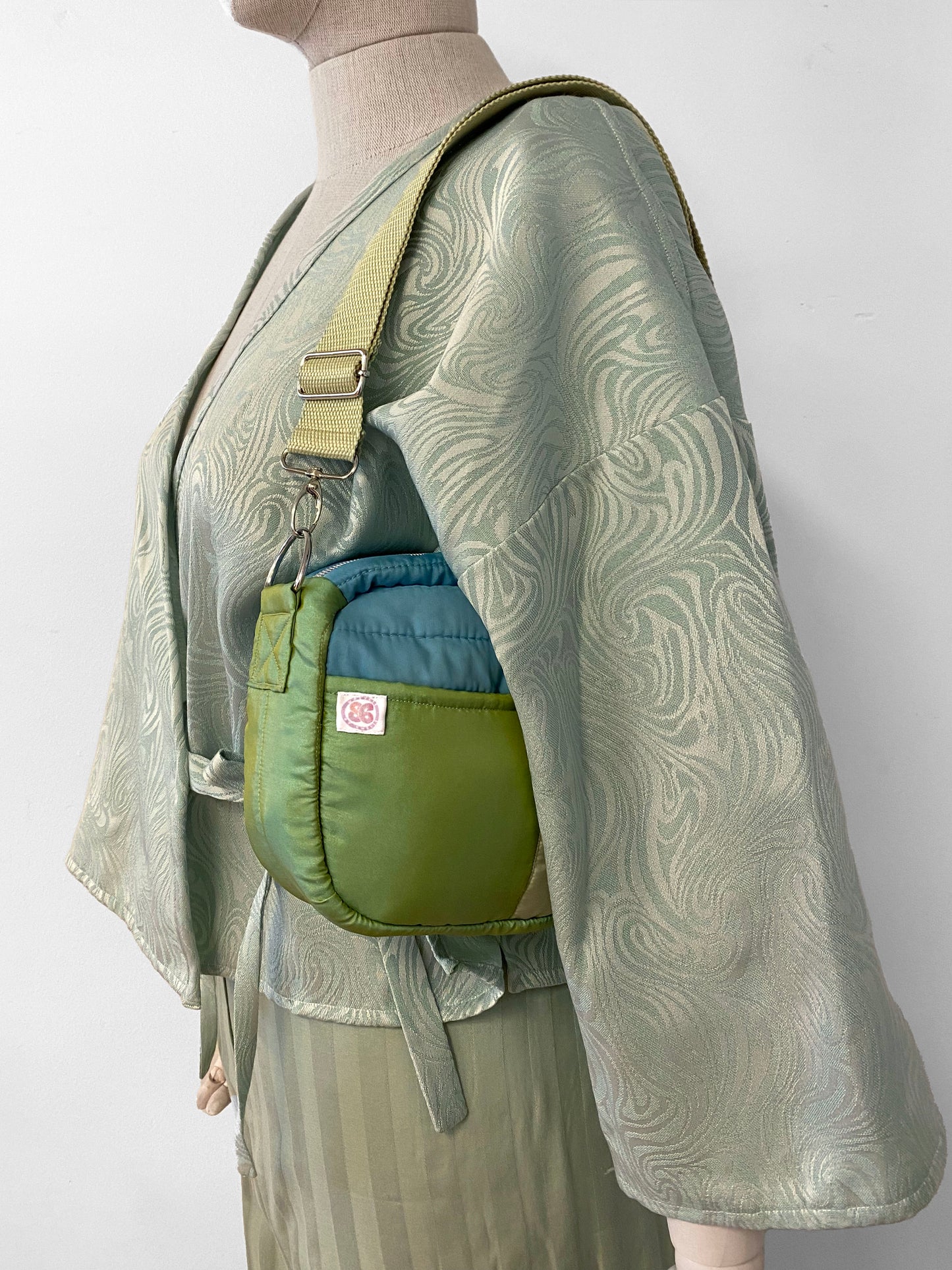 Green/Blue Shoulderstrap Bag