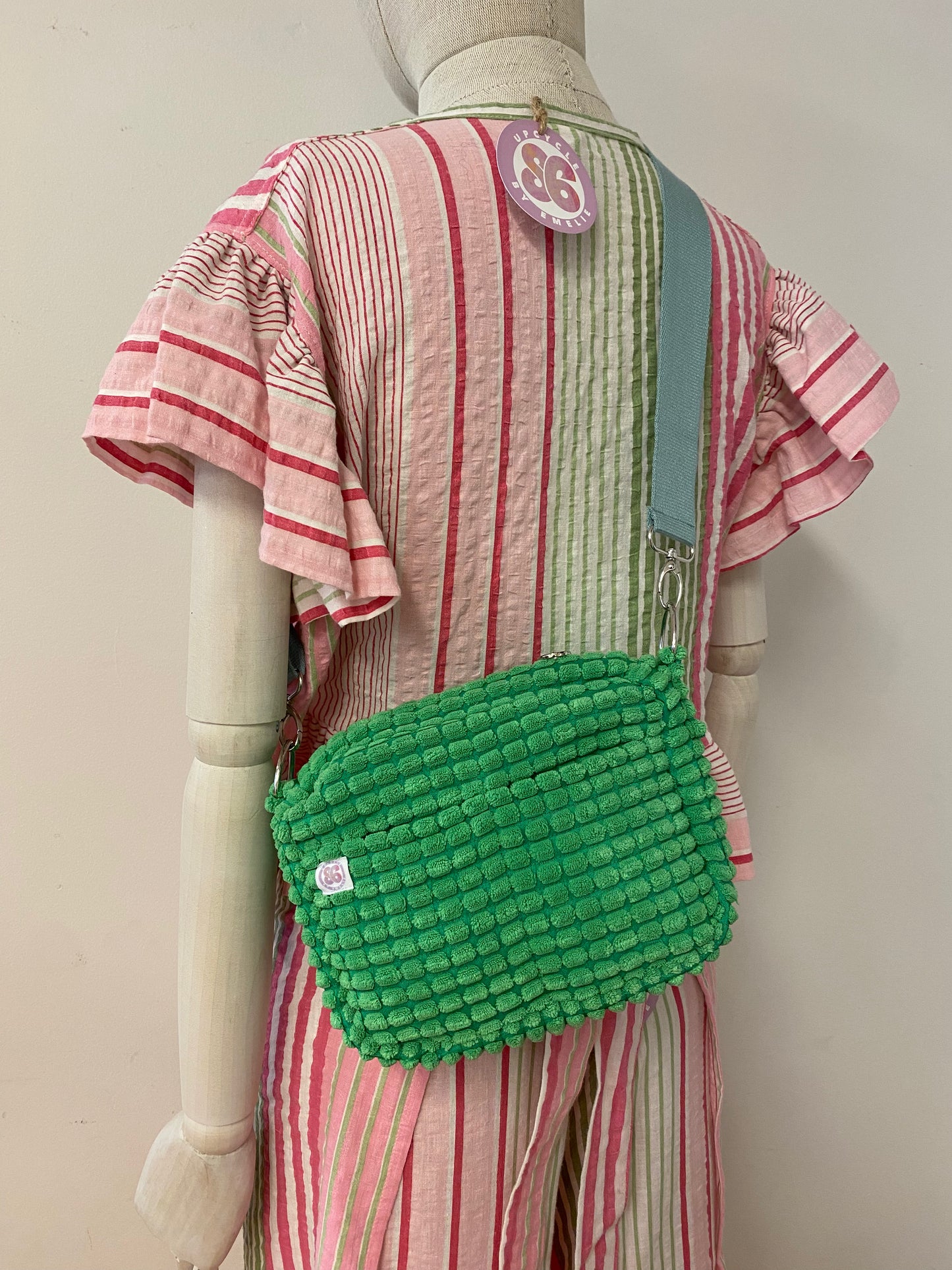 Green Fluff Shoulderstrap Bag